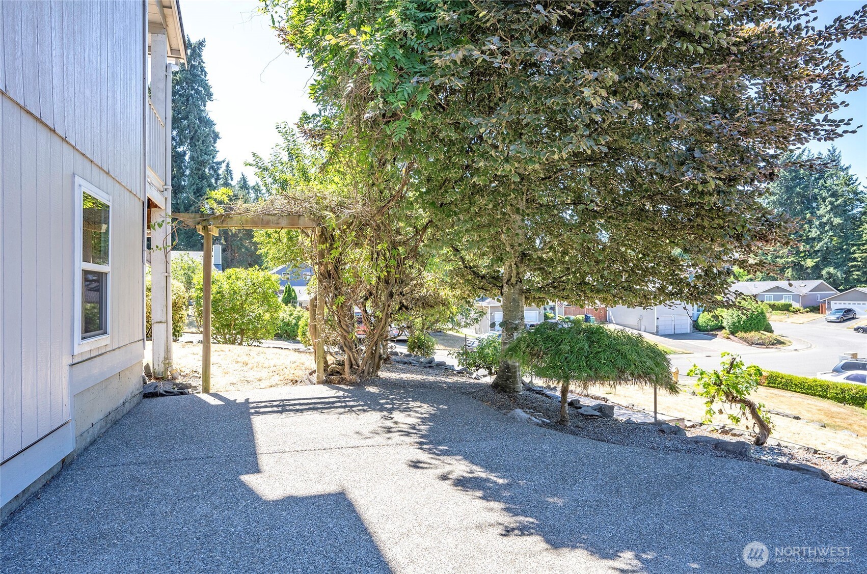 2524 S 355th Place N
