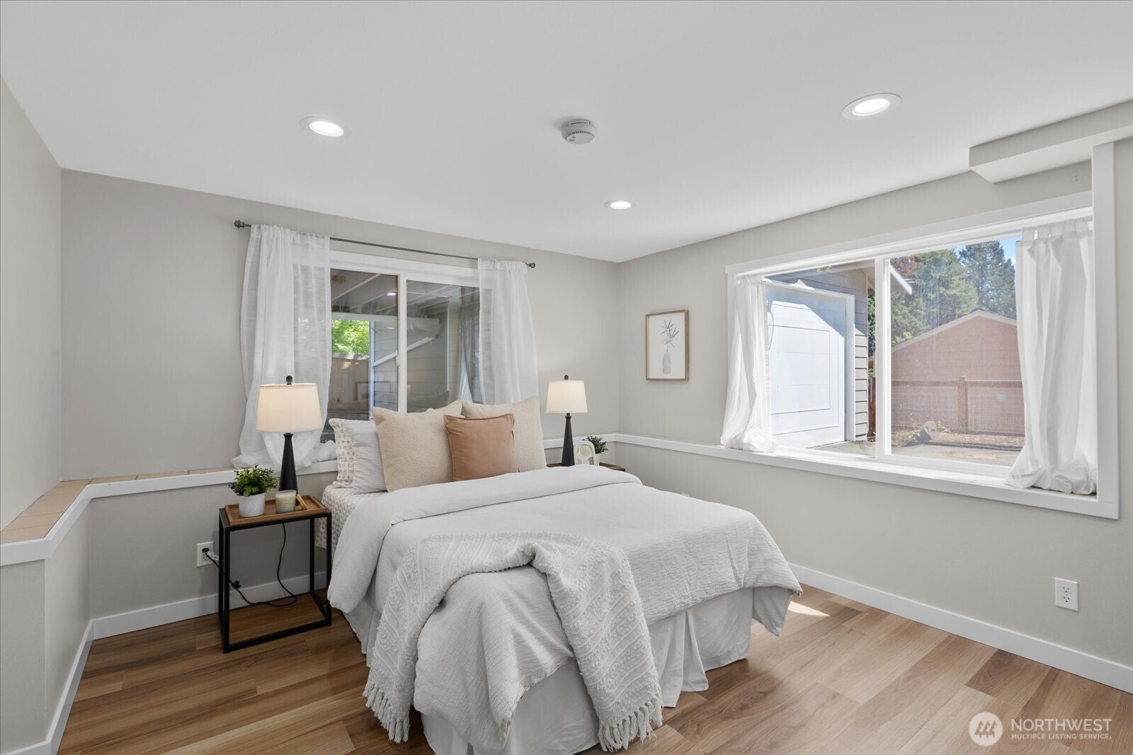 1604 NE 186th Street