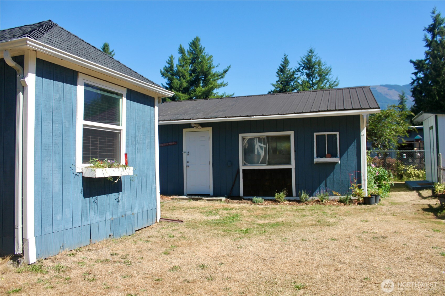 238 2nd Street