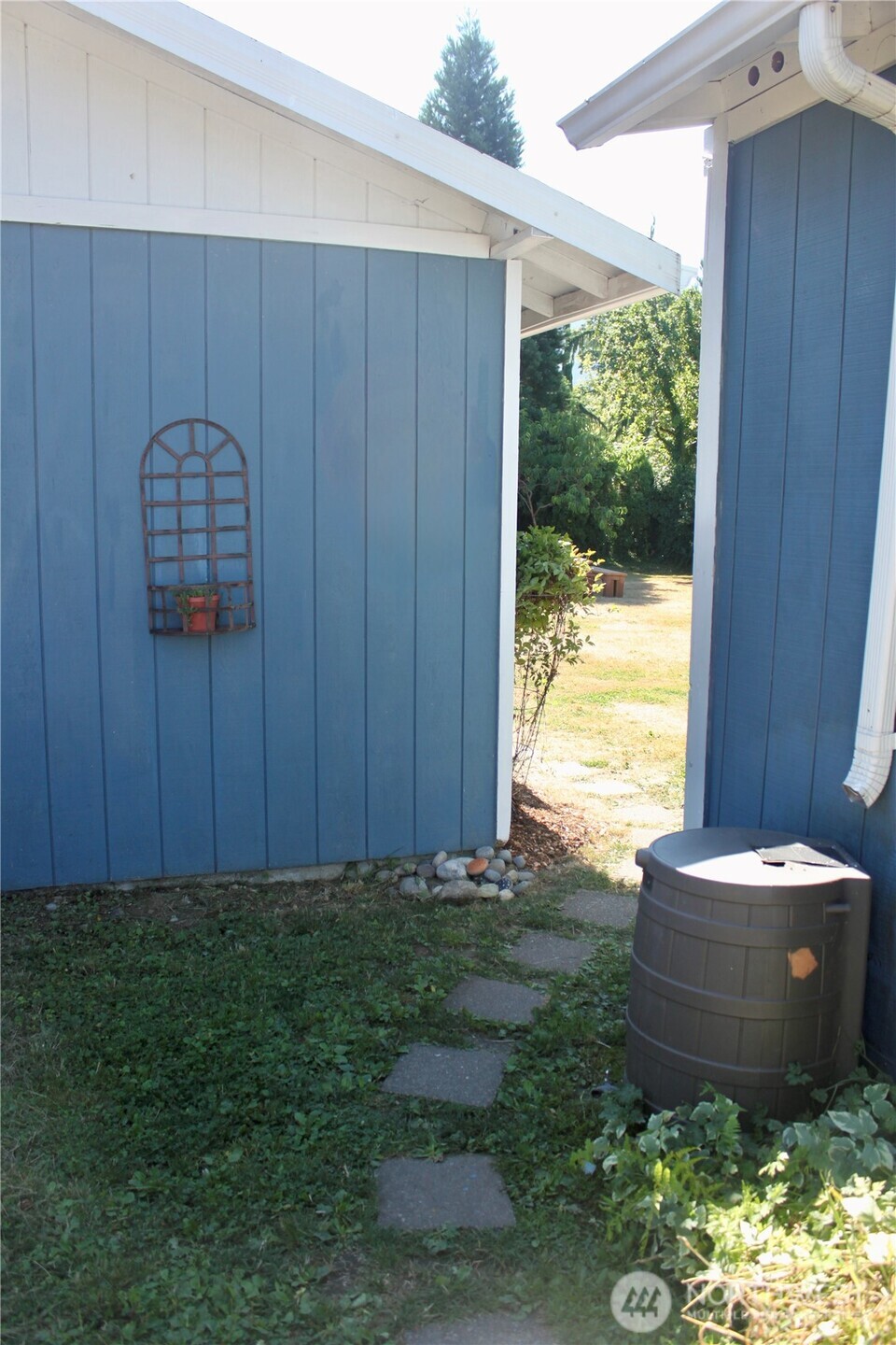 238 2nd Street