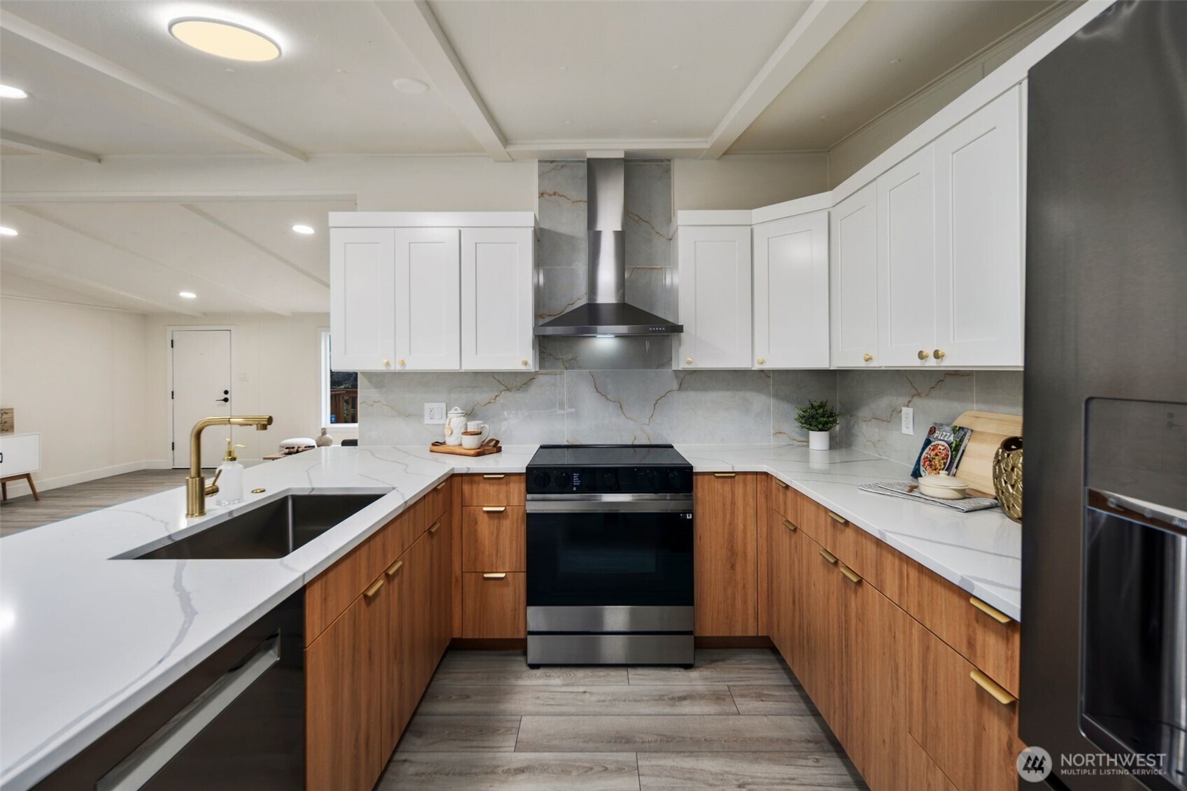 18020 4th Avenue S