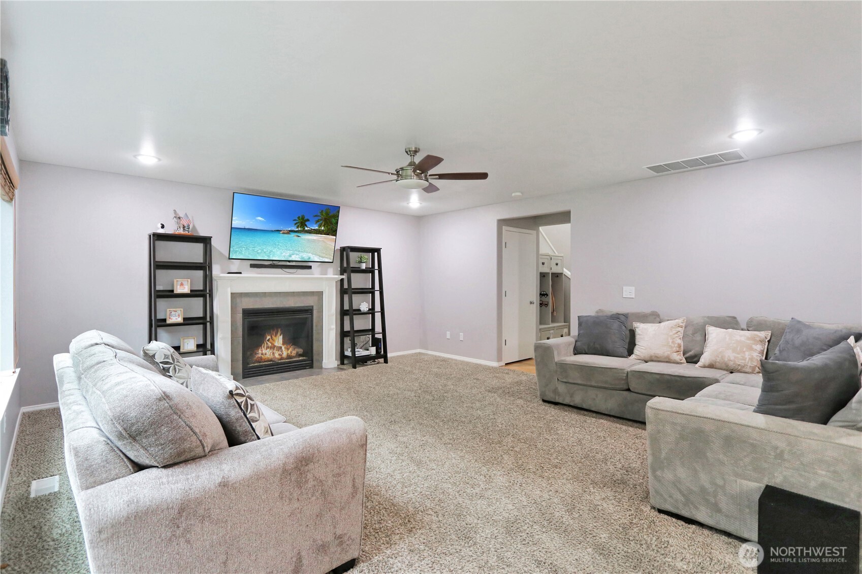805 Darwins Way