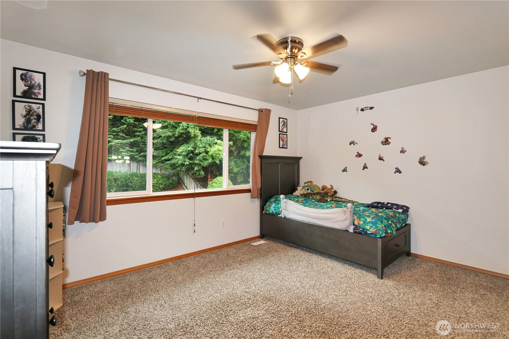 805 Darwins Way