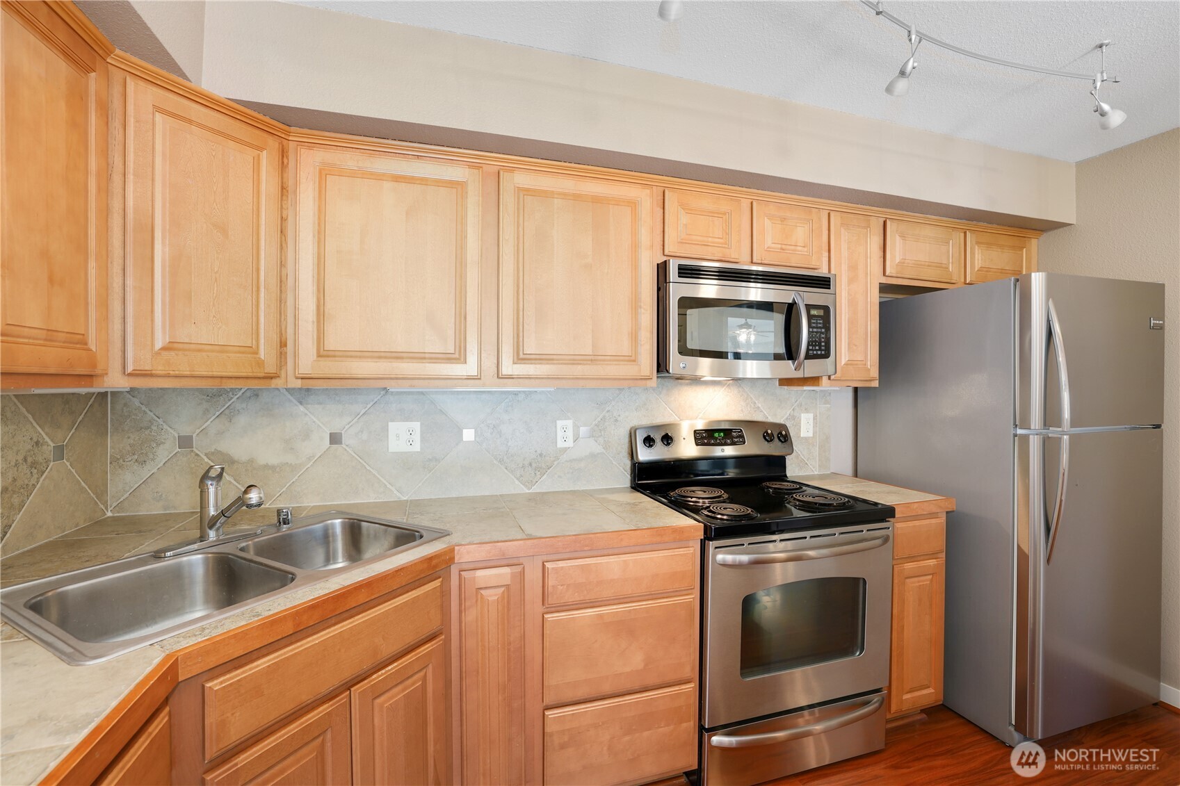 13421 97th Avenue E Unit: 207