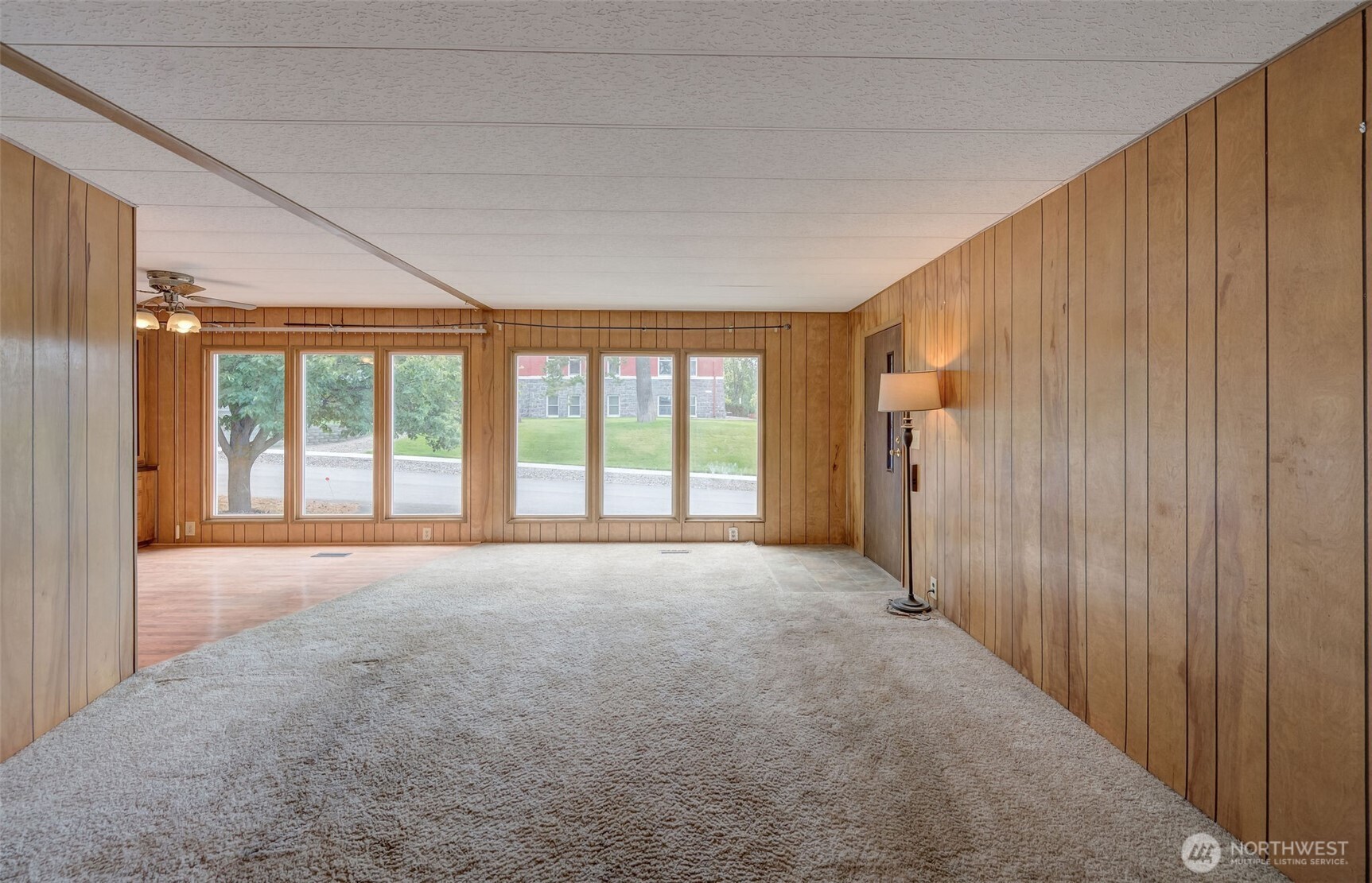 307 E Walnut Street