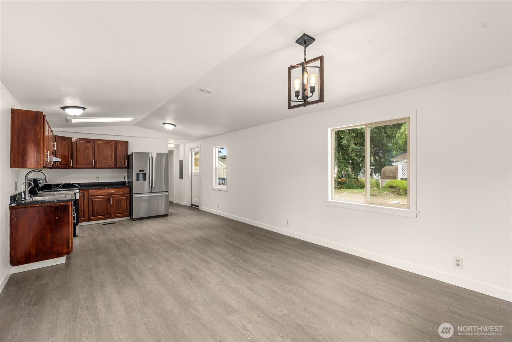 3225 M Street SE Unit: 131