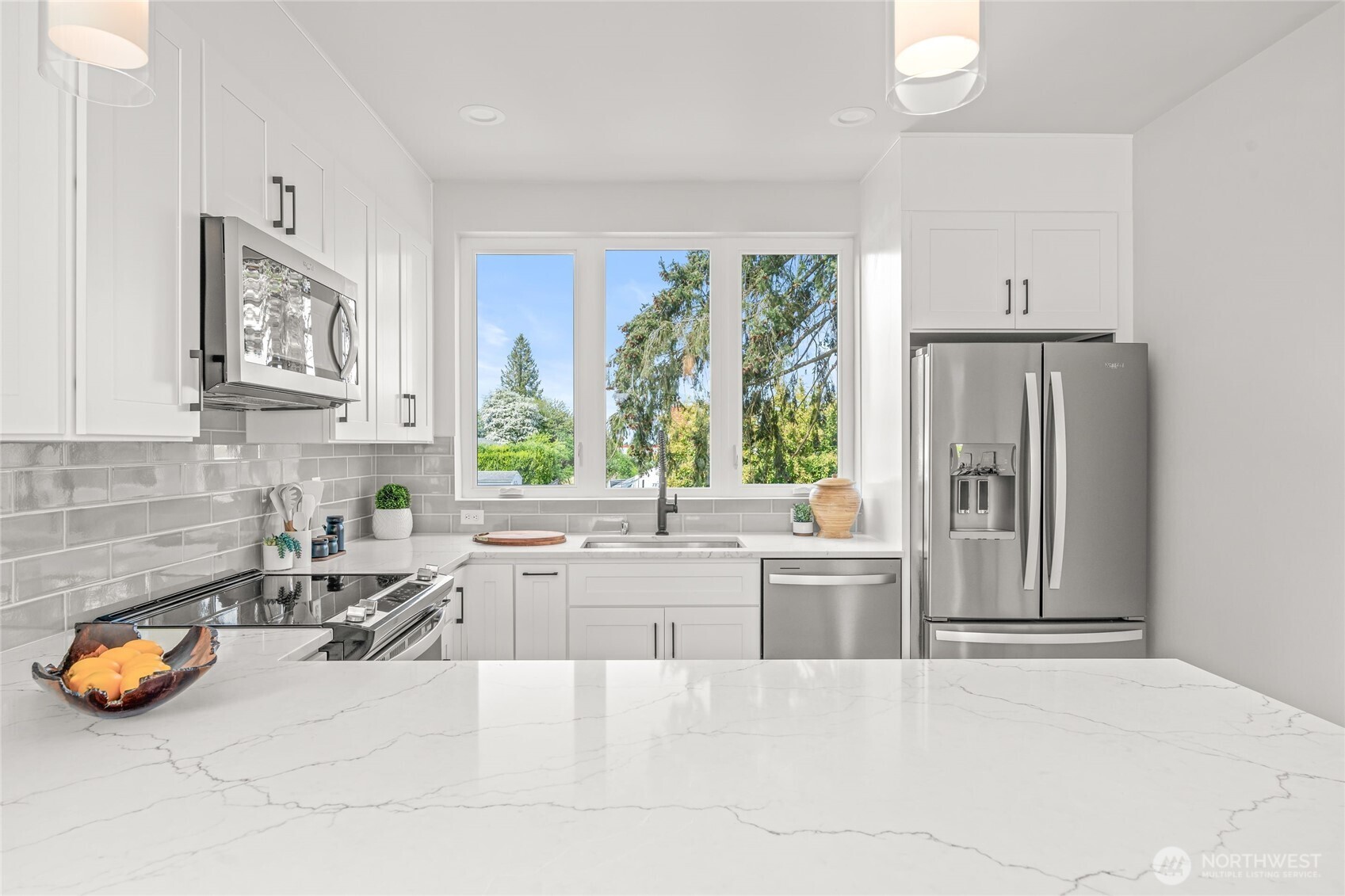 12225 Roseberg Avenue S Unit: 3