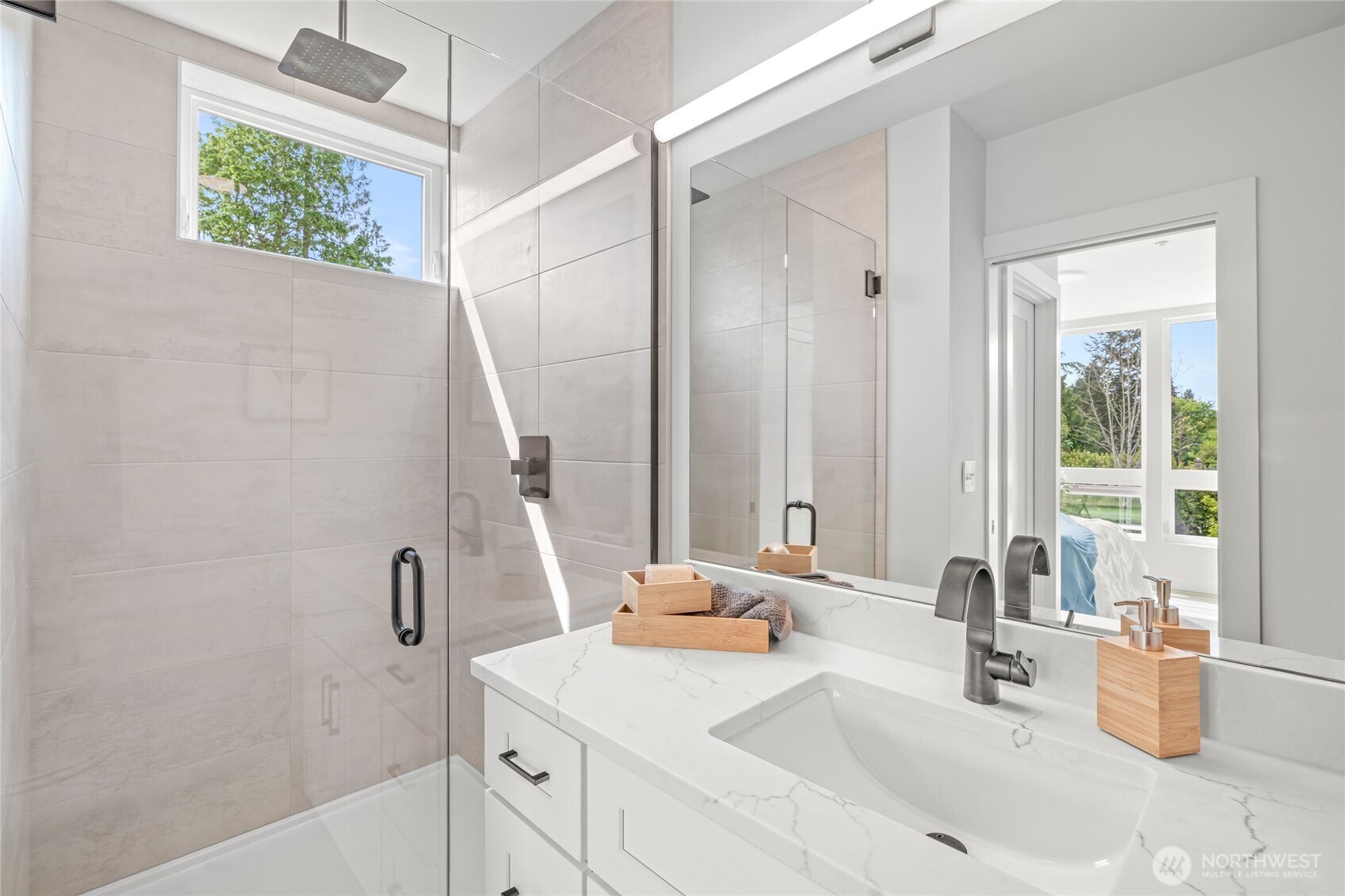 12225 Roseberg Avenue S Unit: 3