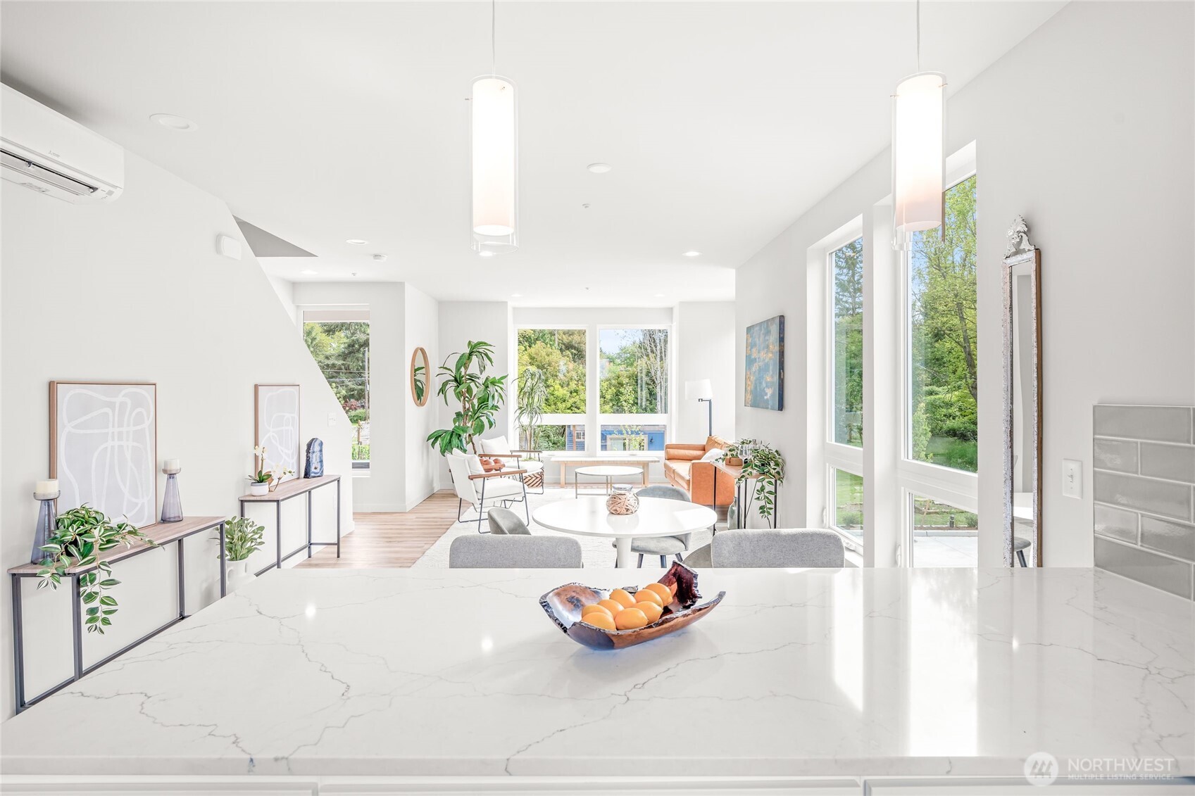12225 Roseberg Avenue S Unit: 3