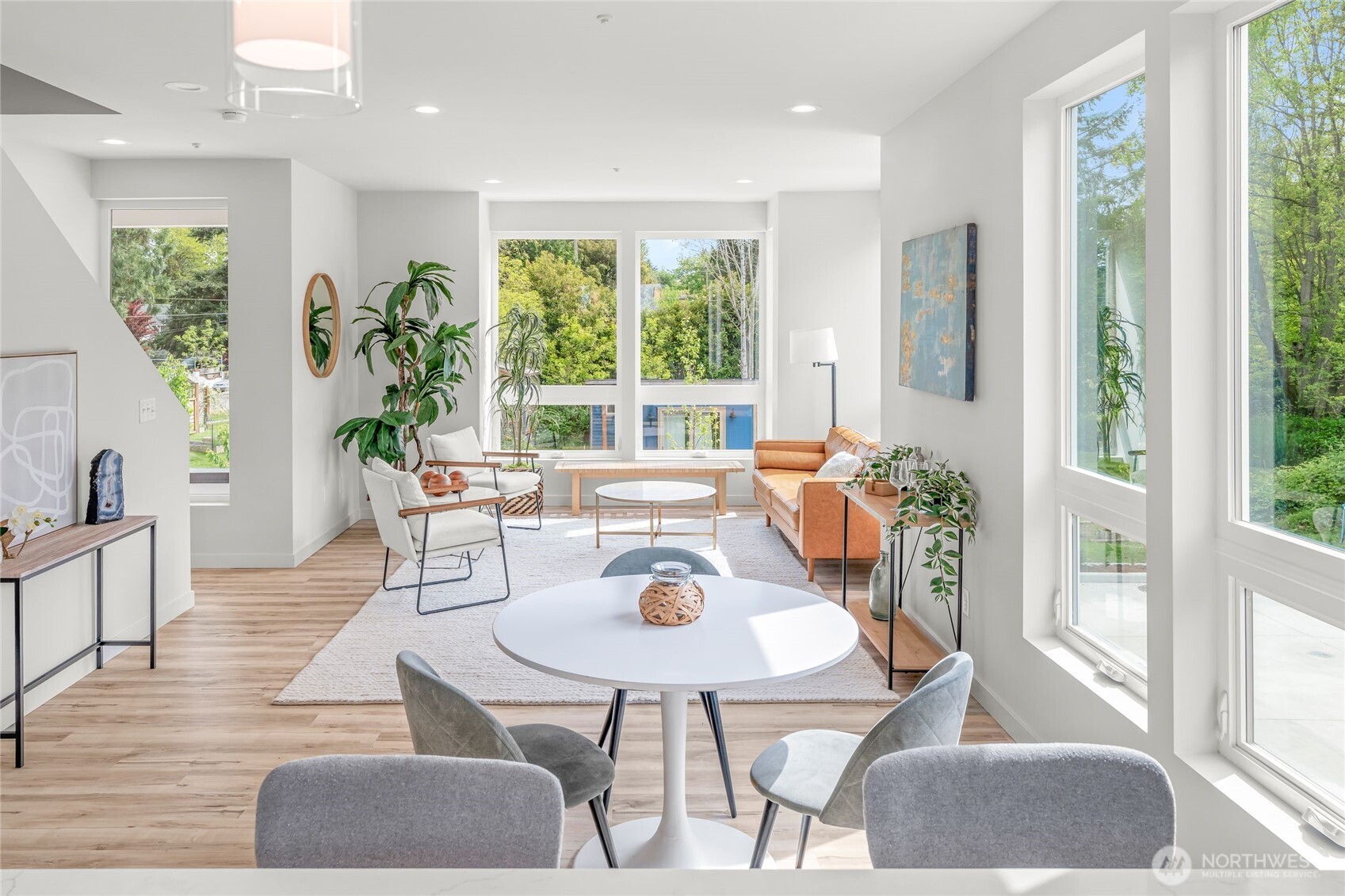 12225 Roseberg Avenue S Unit: 3