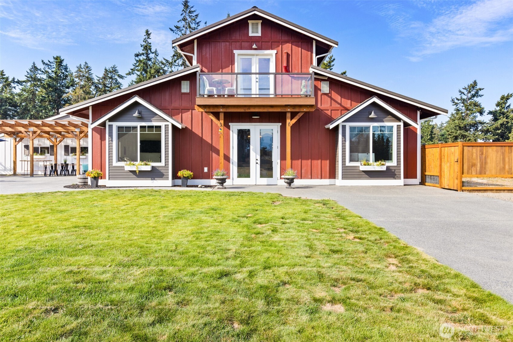 135 Edgington Drive
