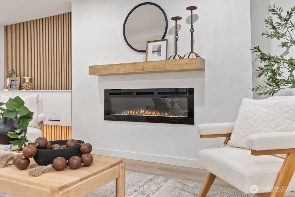 11008 Maury Lane SW