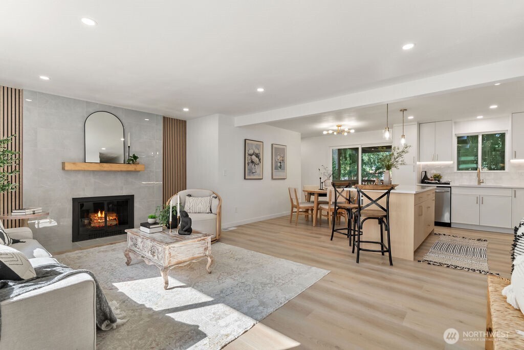 11008 Maury Lane SW