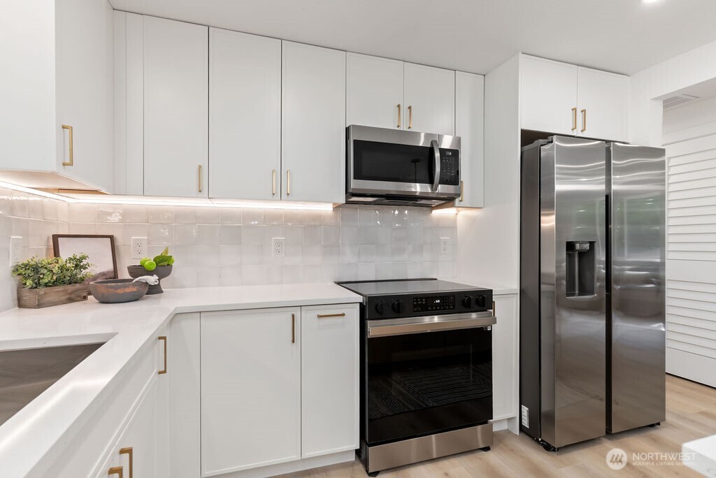 11008 Maury Lane SW