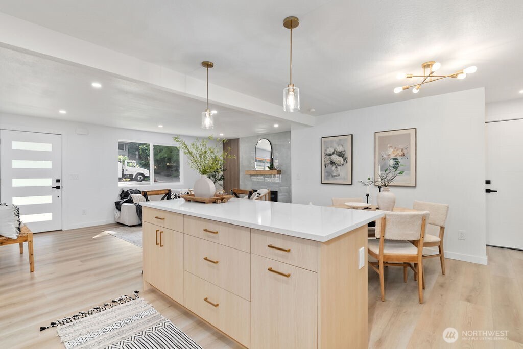 11008 Maury Lane SW