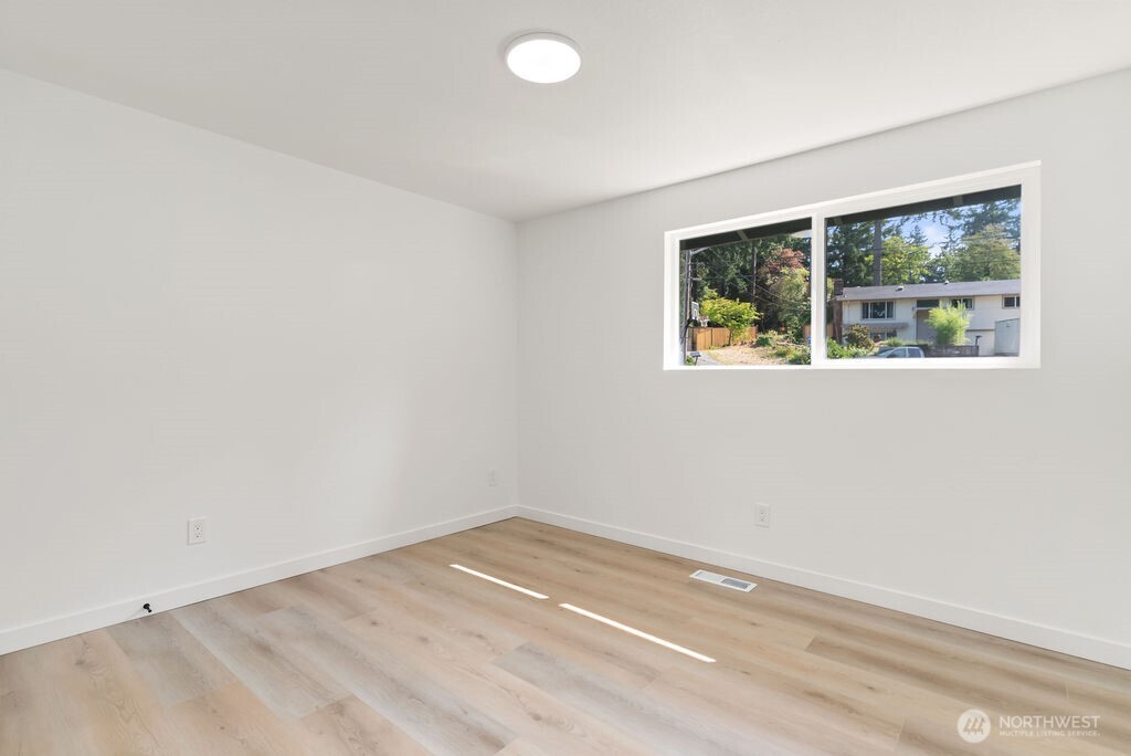 11008 Maury Lane SW