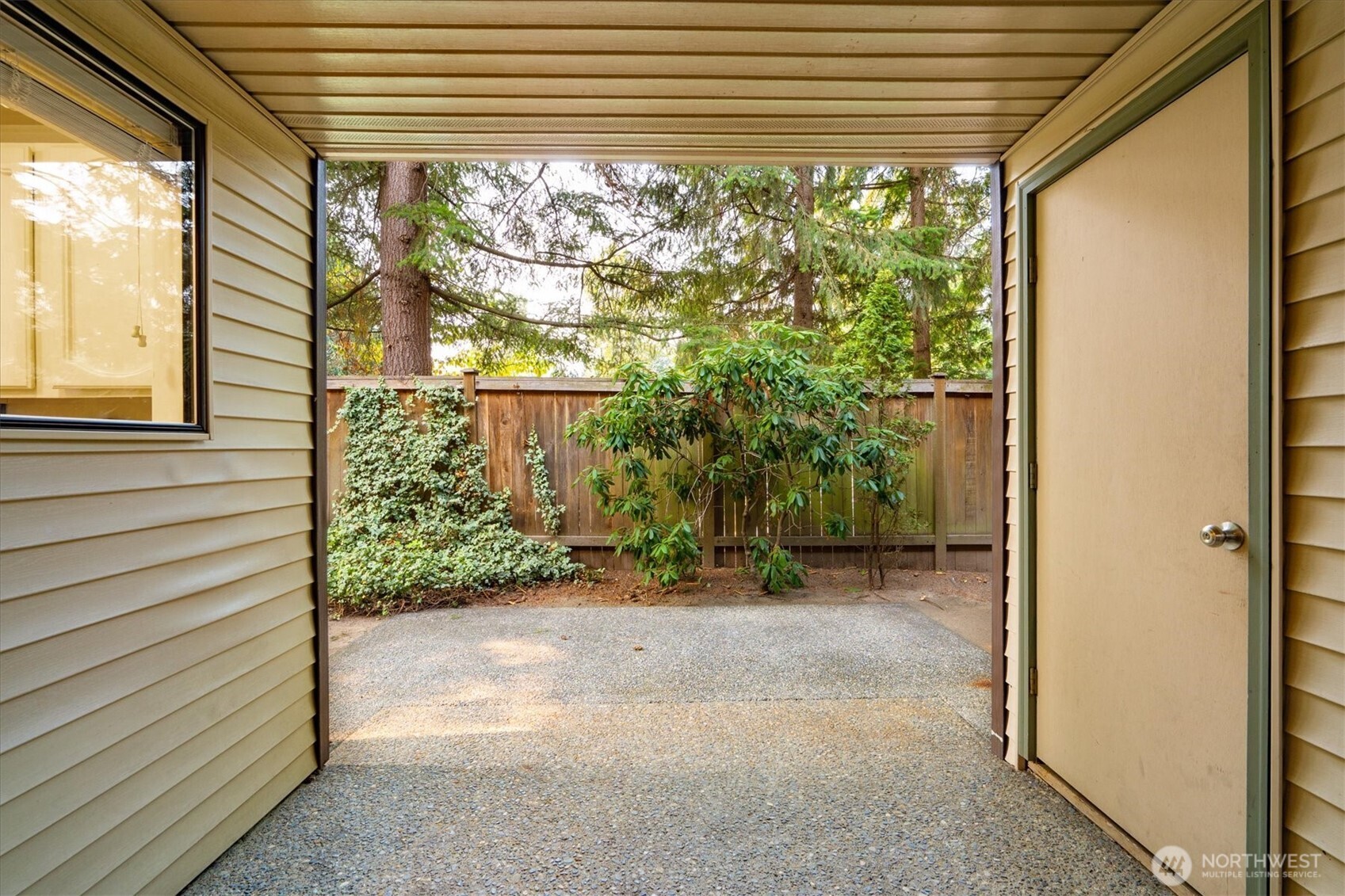 12221 100th Avenue NE Unit: 103