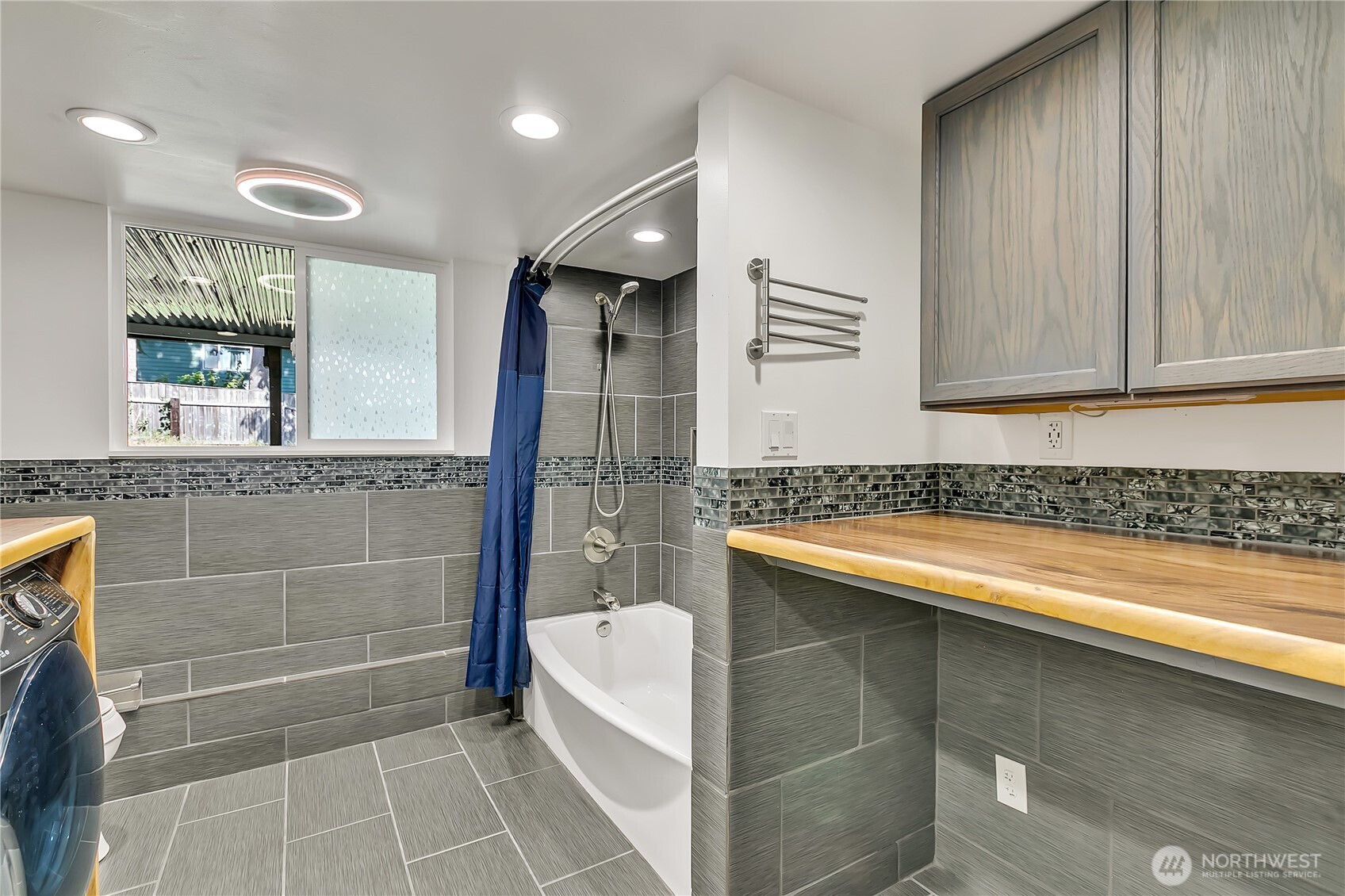 3114 SW 313th Place