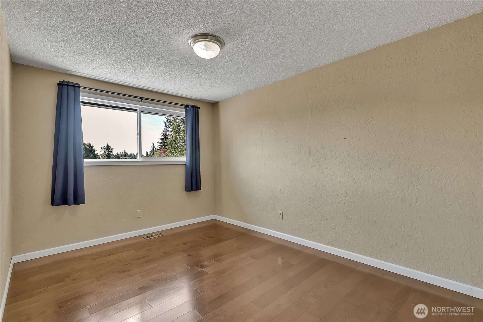 3114 SW 313th Place