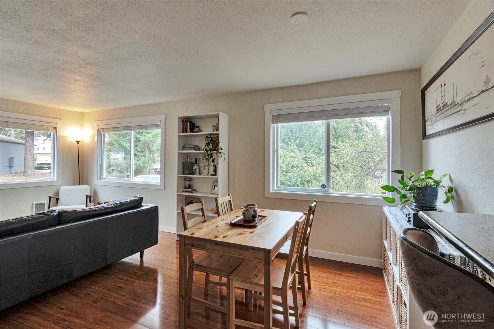 20101 14th Avenue NE Unit: 1