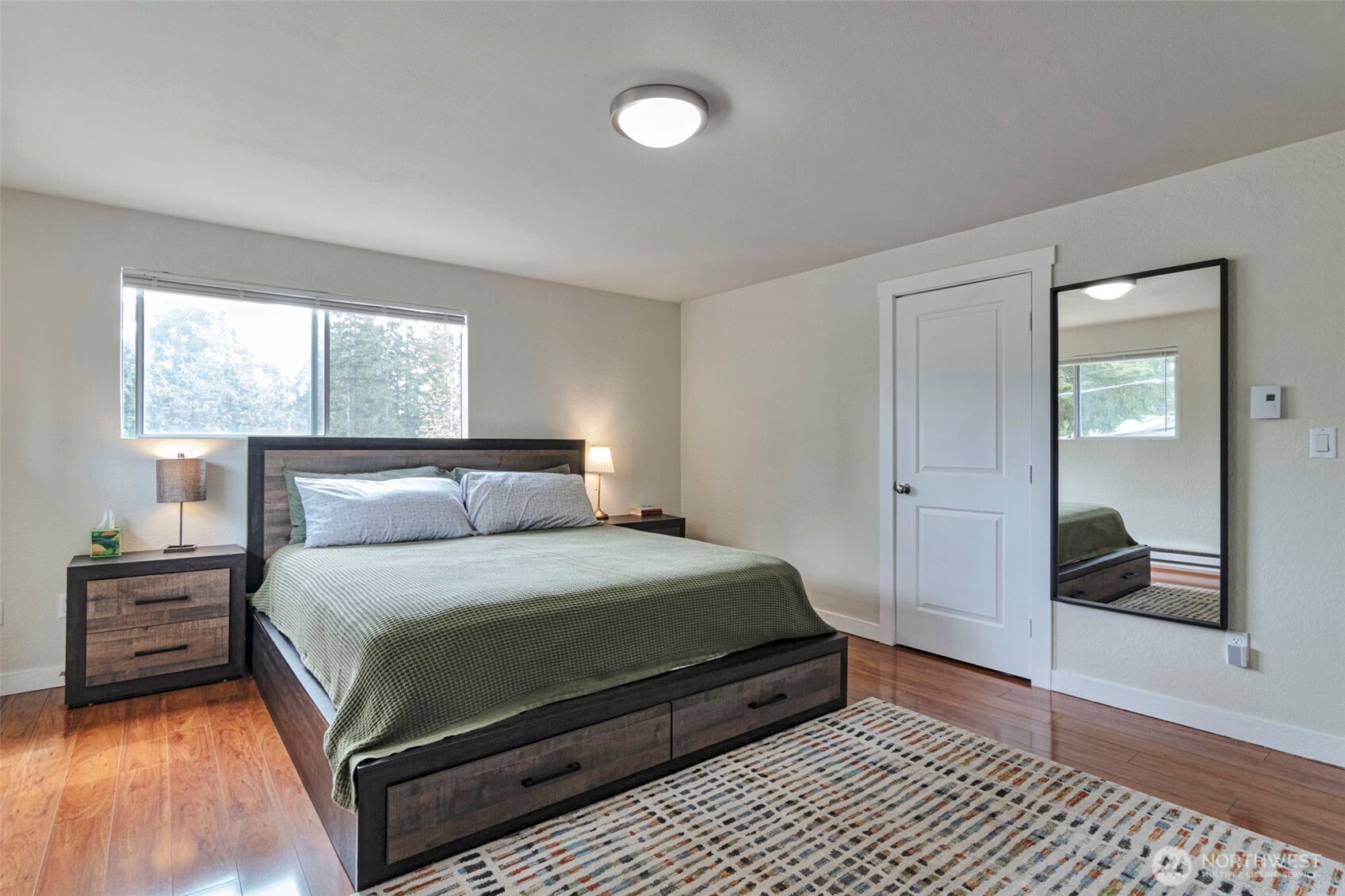 20101 14th Avenue NE Unit: 1