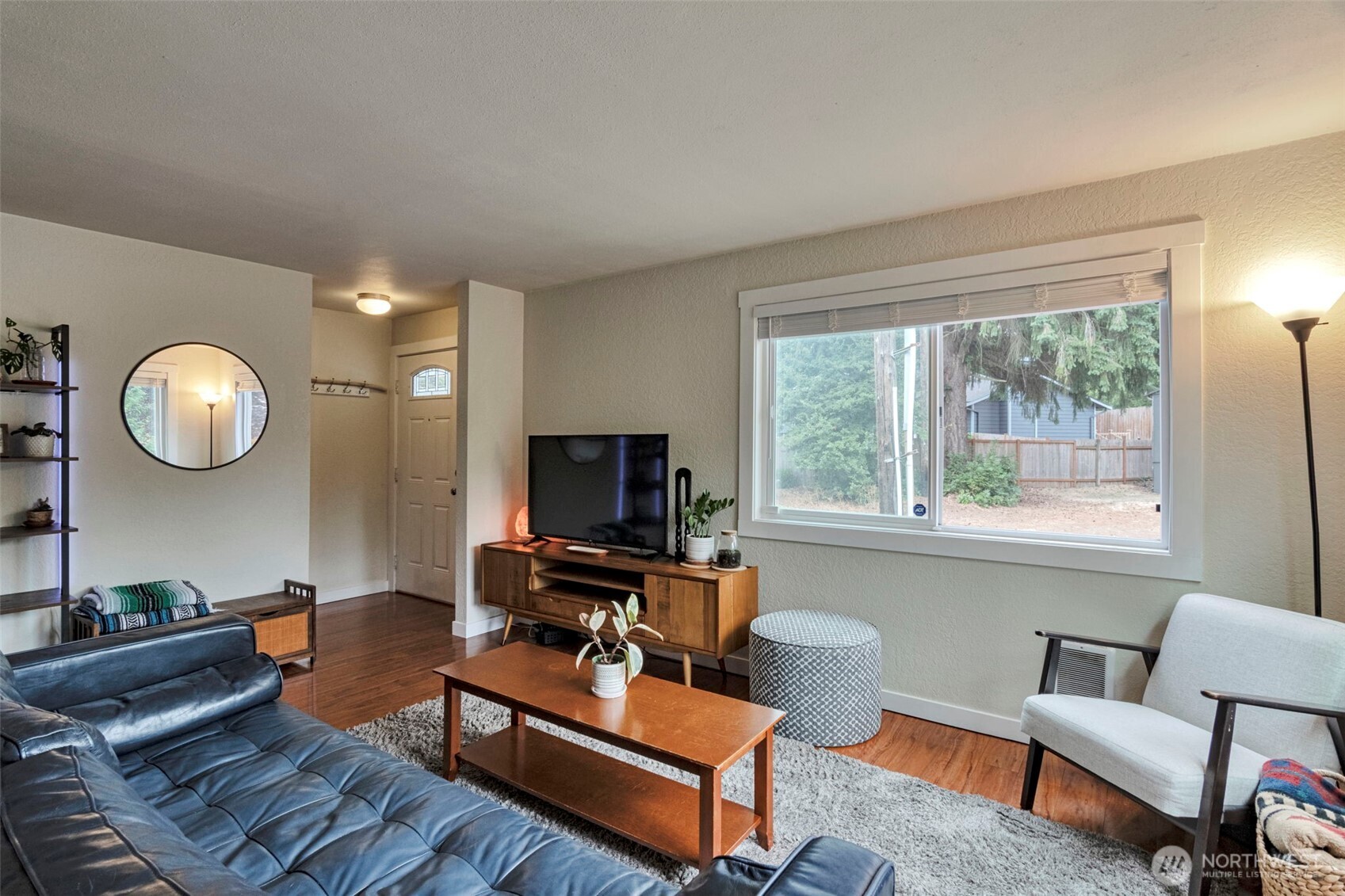 20101 14th Avenue NE Unit: 1