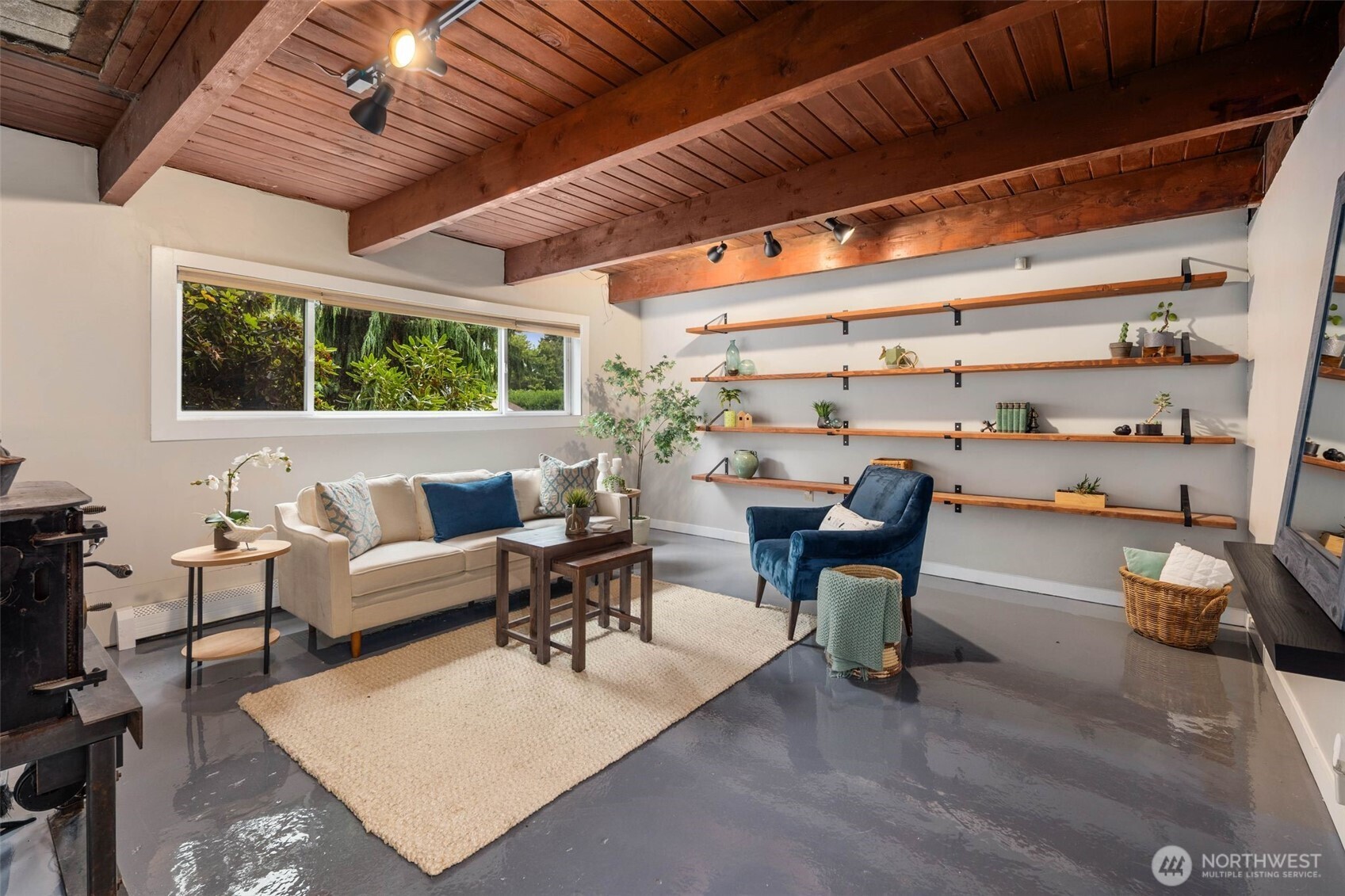 1400 SW Thistle Street
