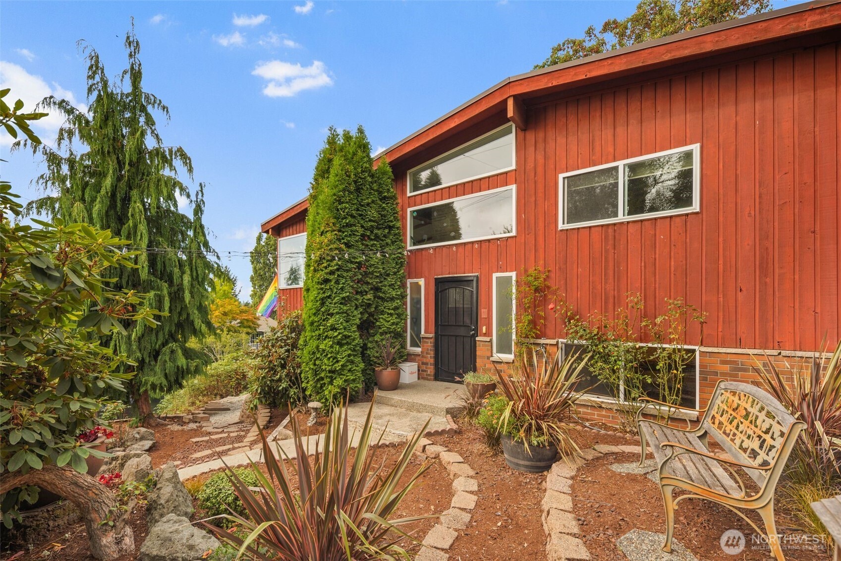 1400 SW Thistle Street