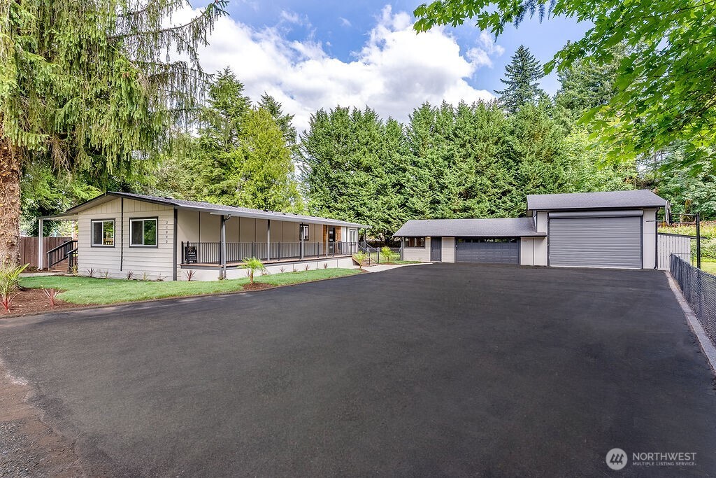 21843 SE 251st Place