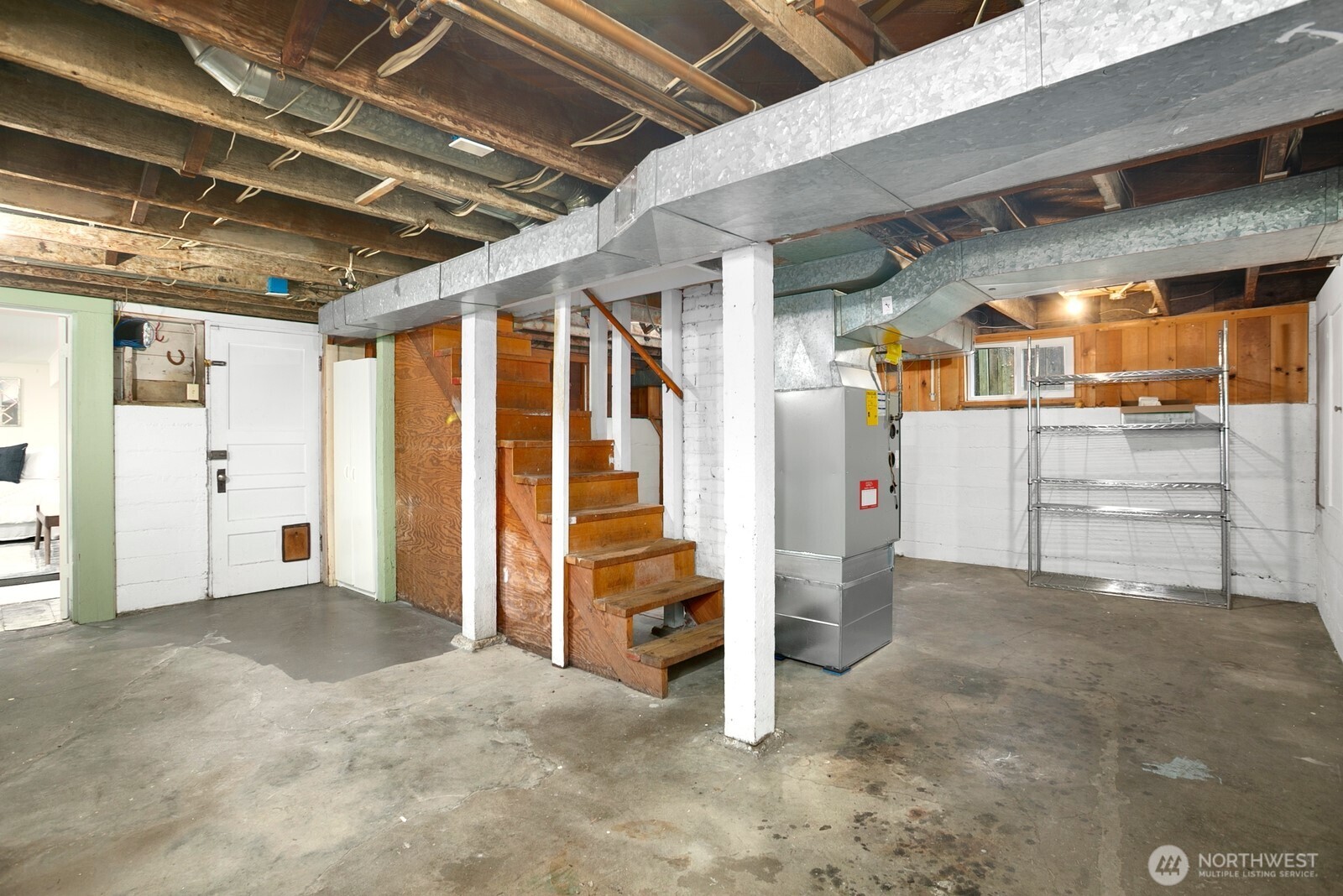 5037 Bowen Place S