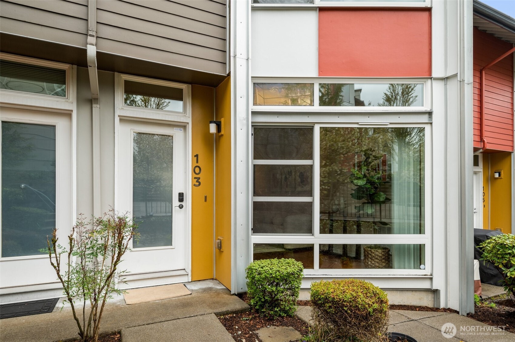15212 NE 81st Way Unit: 103