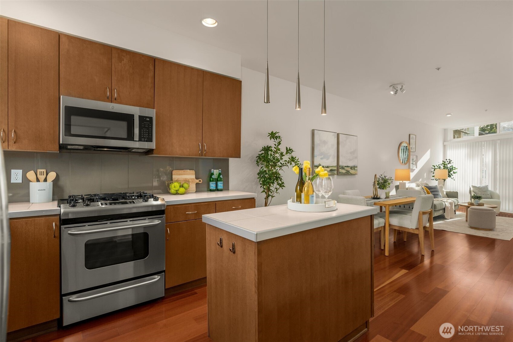 15212 NE 81st Way Unit: 103