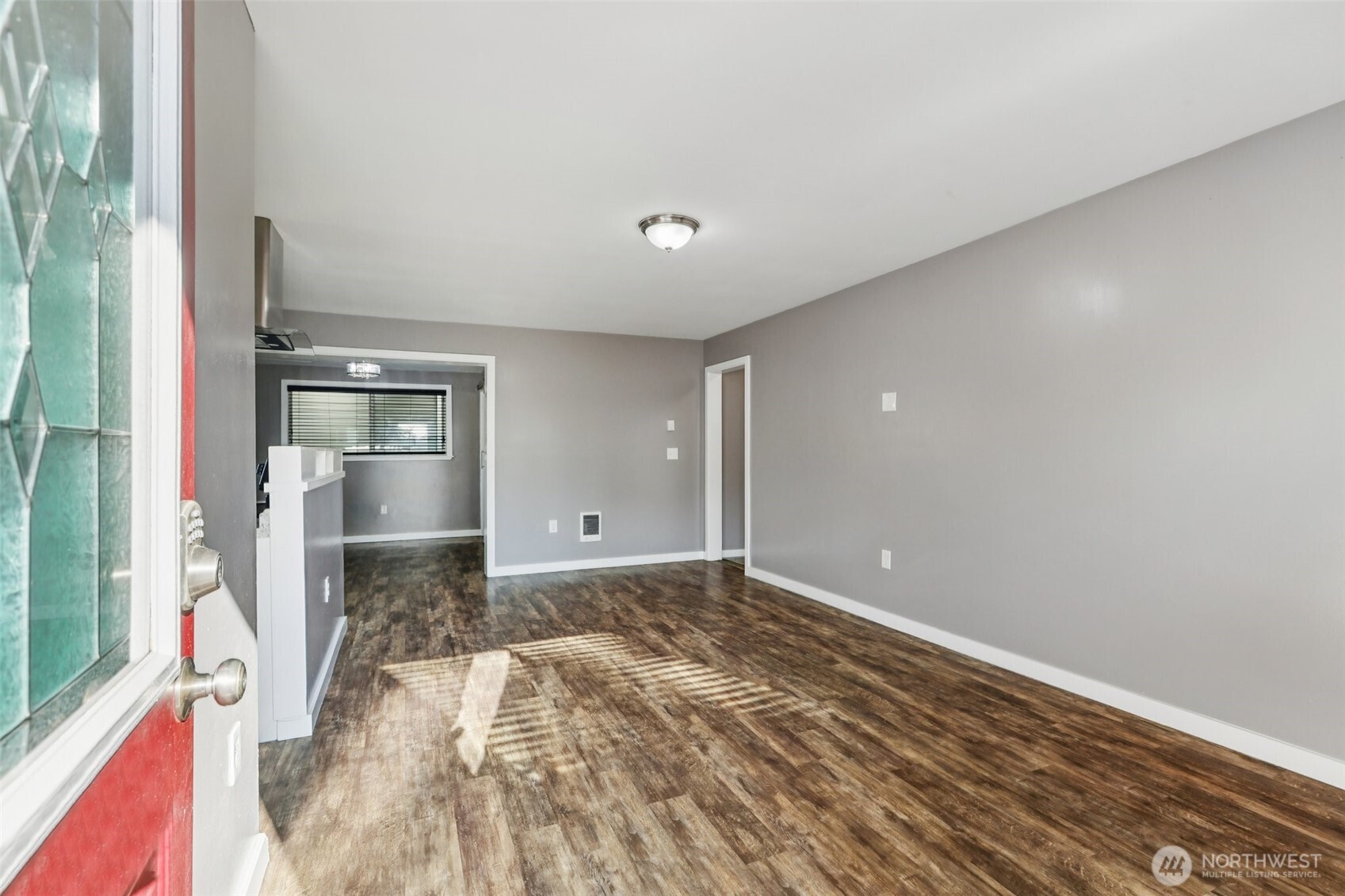 8015 Yakima Ave.