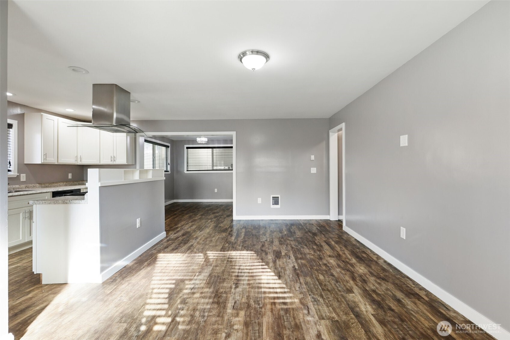 8015 Yakima Ave.