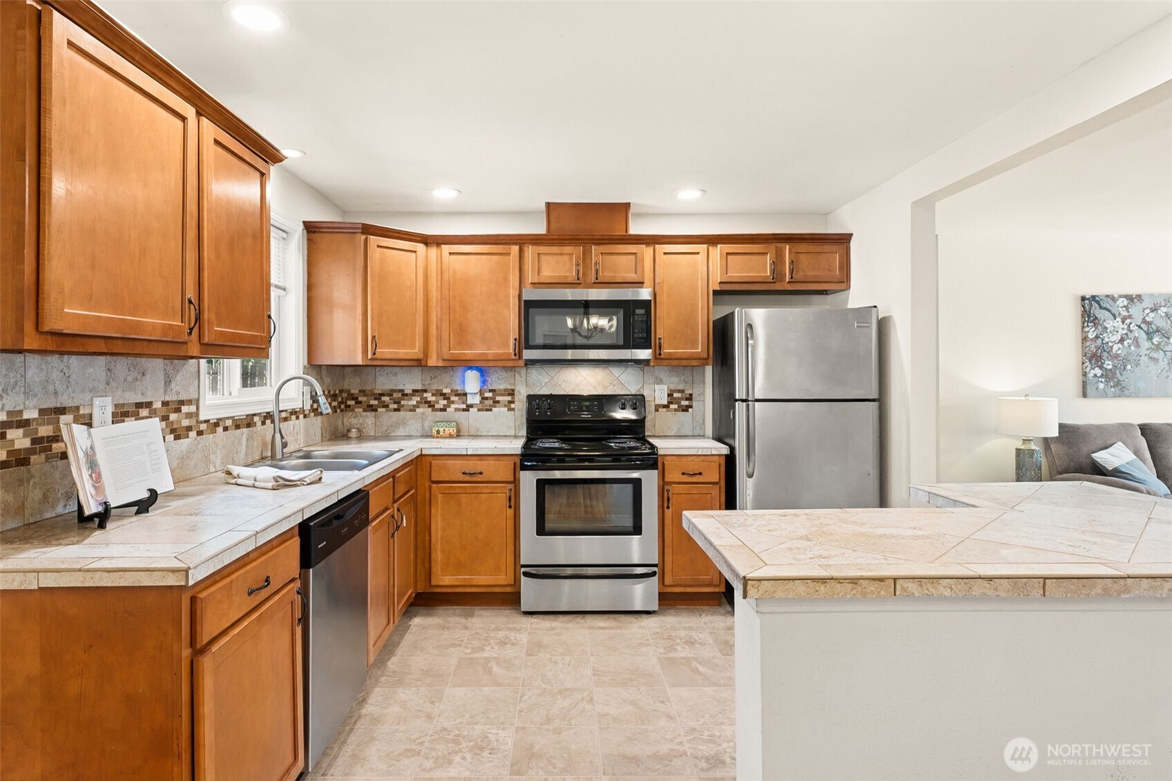 16905 16th Avenue E
