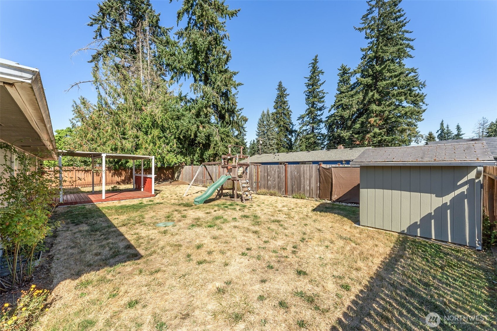 16905 16th Avenue E