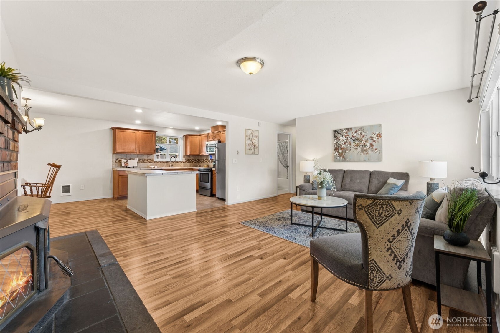 16905 16th Avenue E