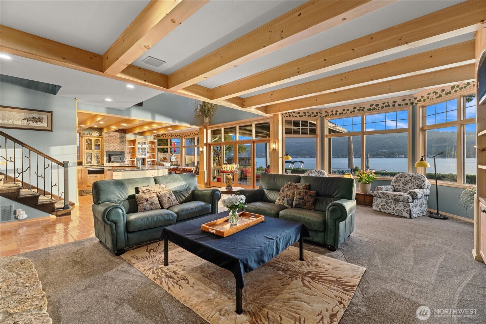 3829 E Lake Sammamish Shore Lane SE