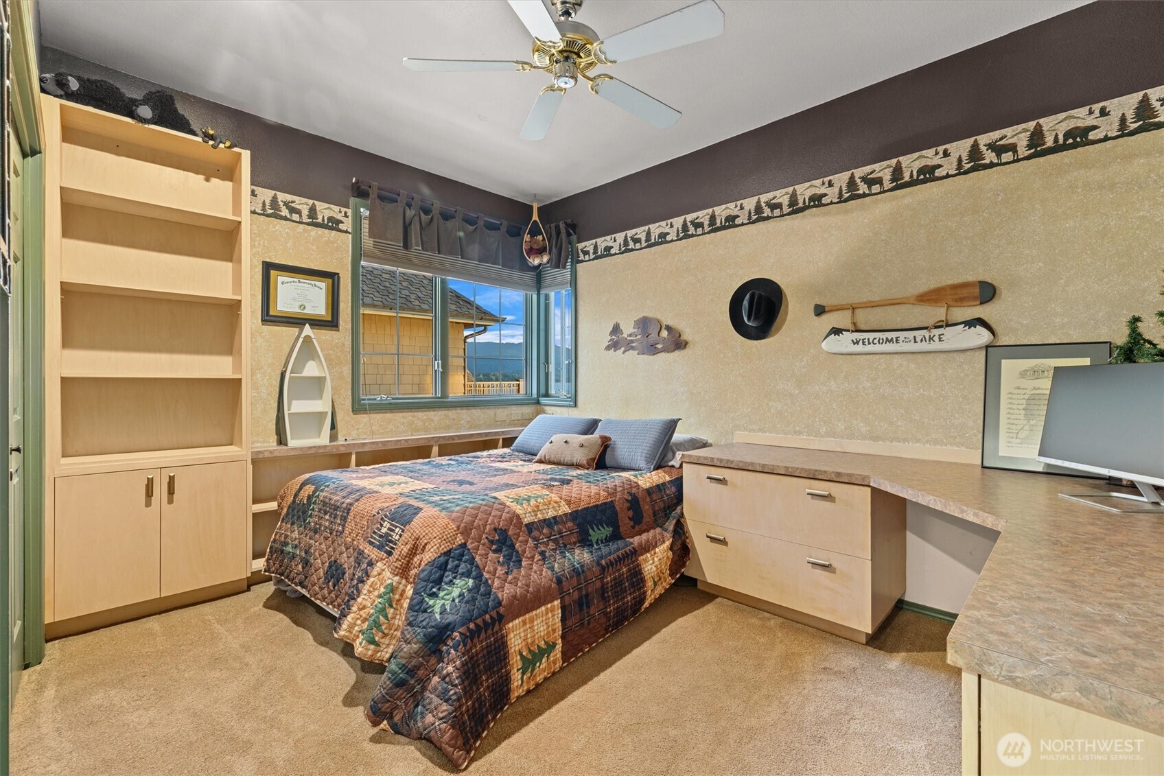 3829 E Lake Sammamish Shore Lane SE