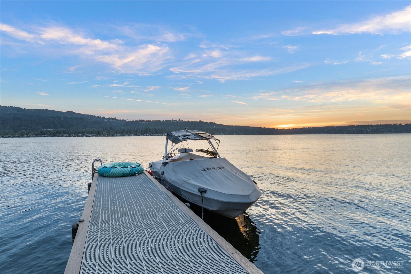 3829 E Lake Sammamish Shore Lane SE