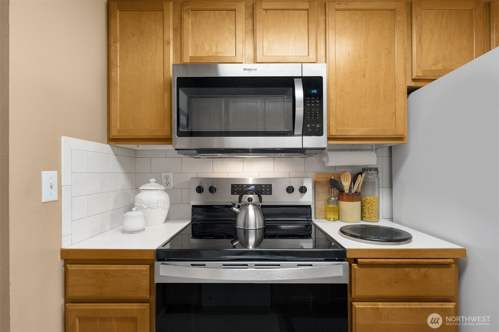 330 Elm Street Unit: 305