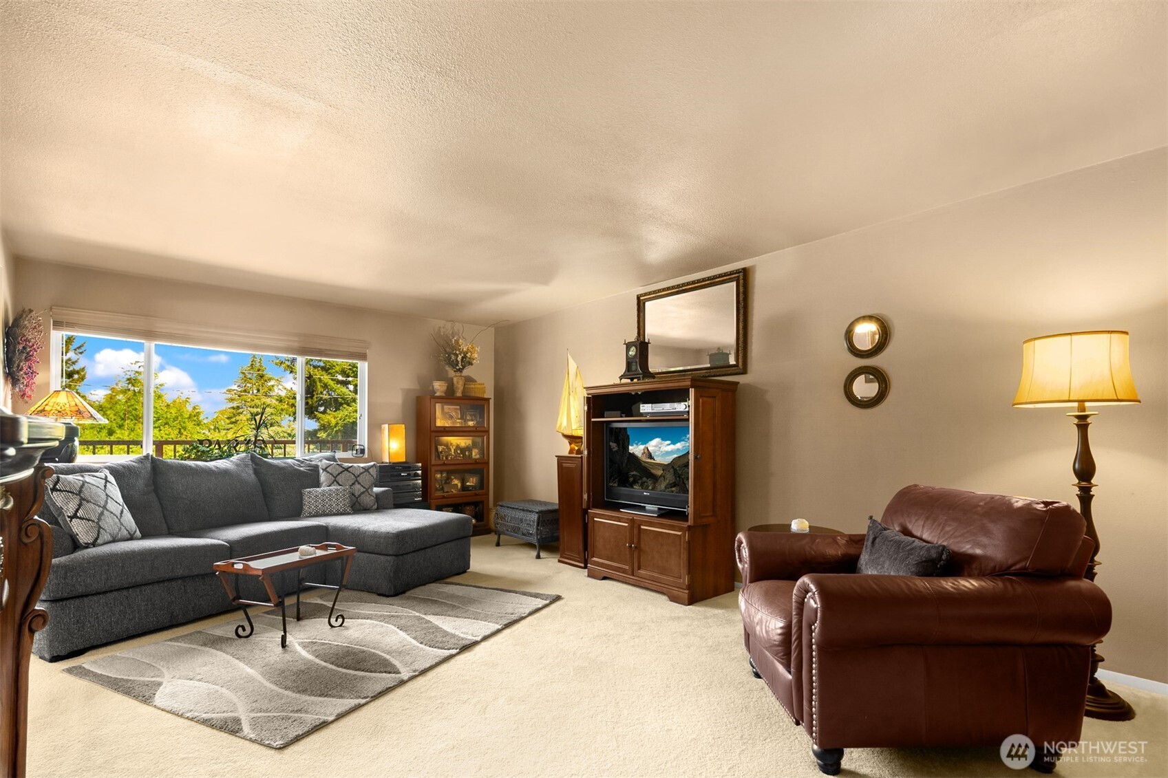 330 Elm Street Unit: 305