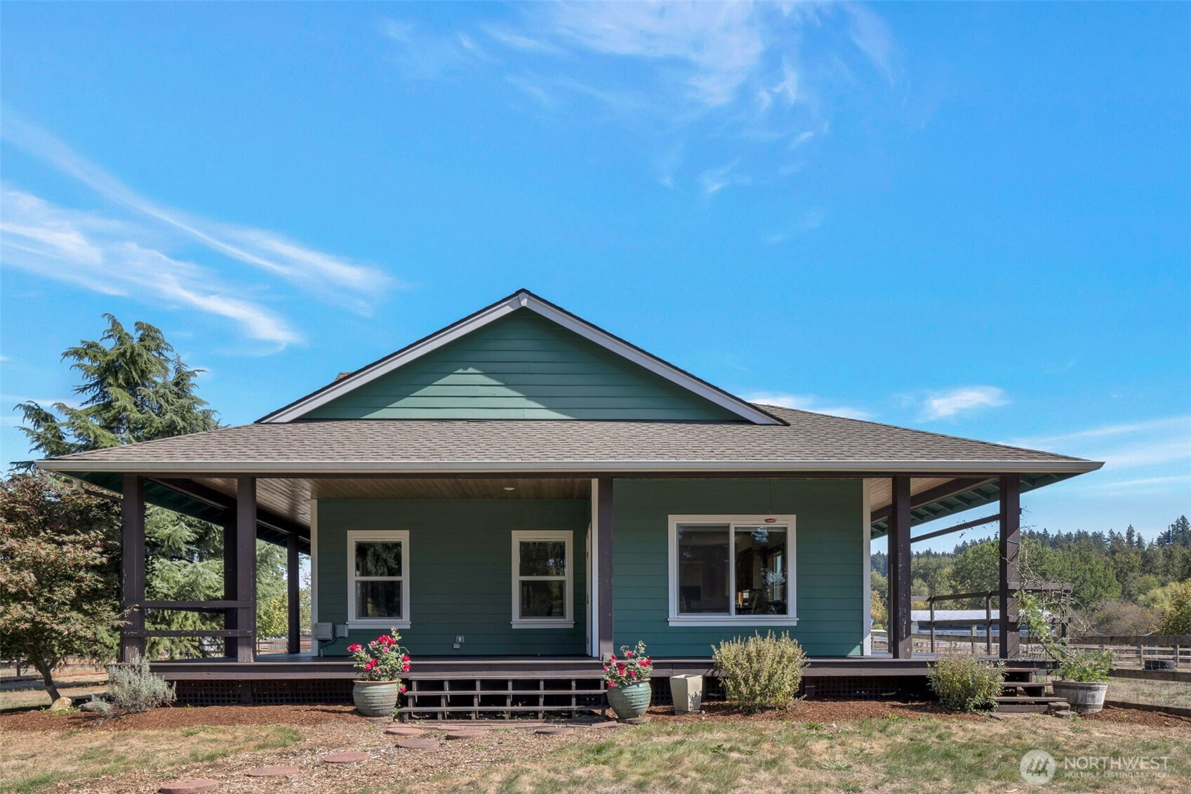 4802 268th Street E