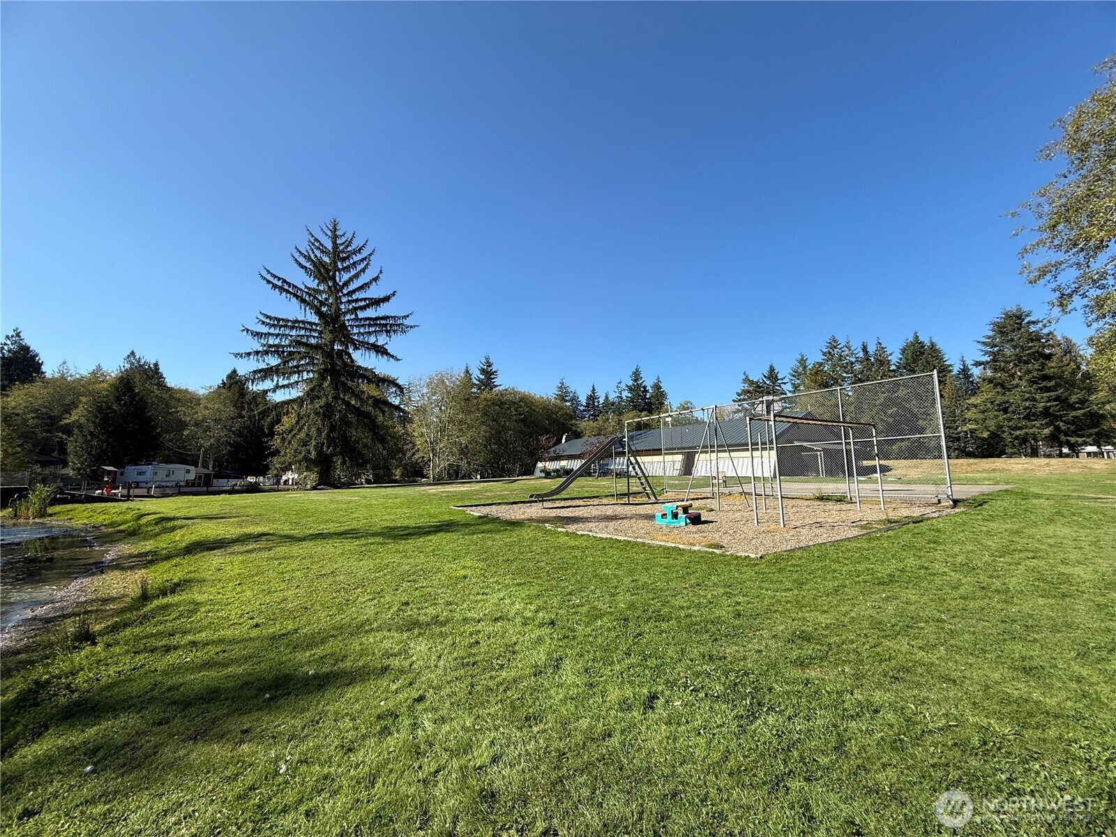 41 W Kalaloch Lane