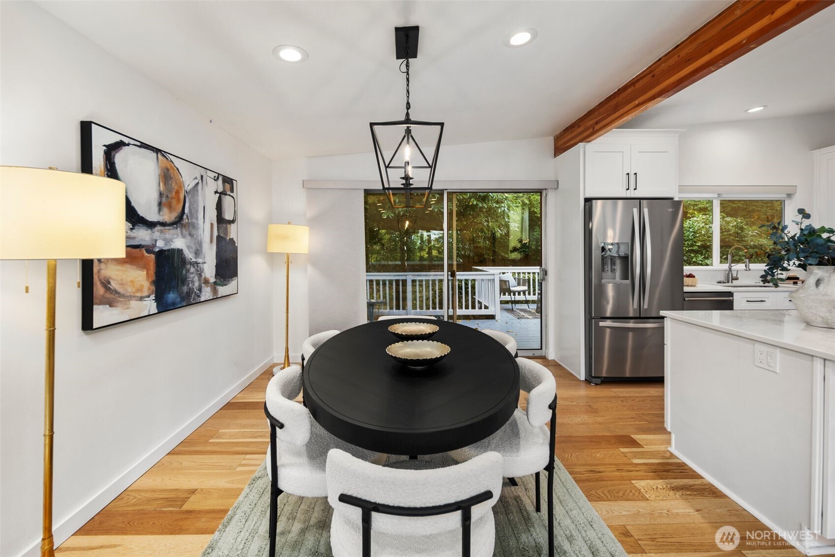 201 165th Avenue NE