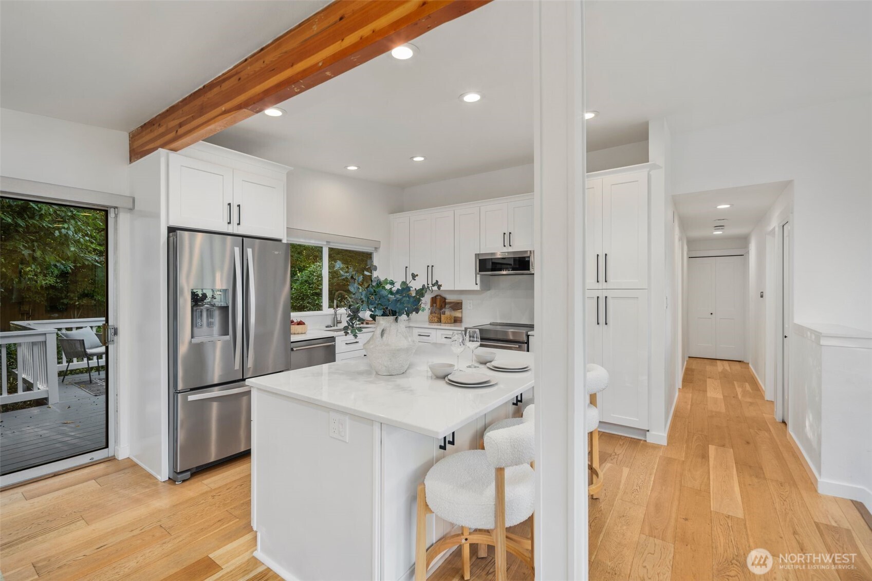 201 165th Avenue NE