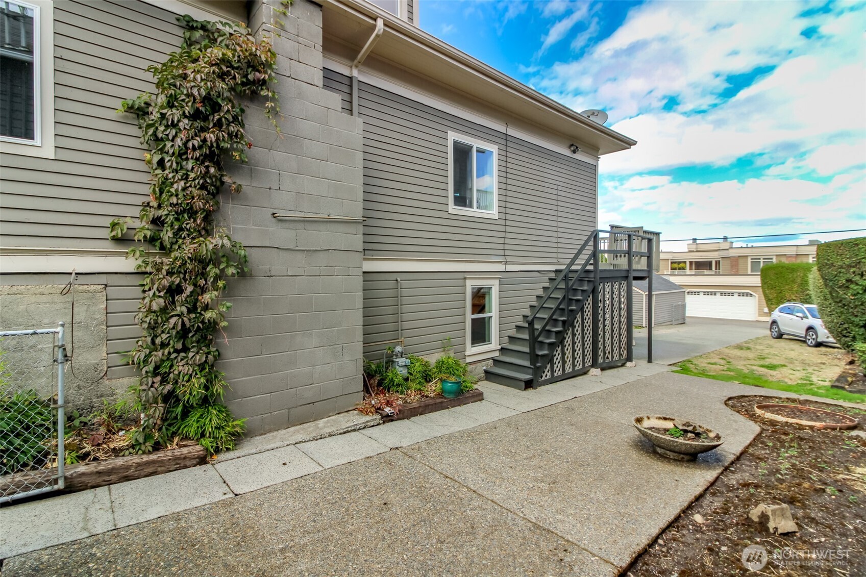 2315 N 30th Street