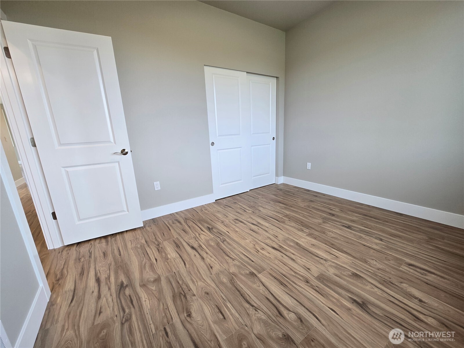 71 Falconcrest Court