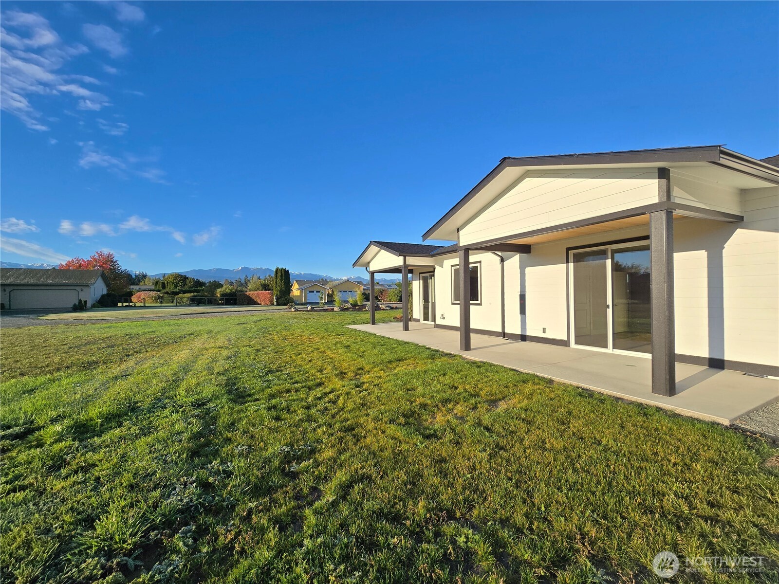 71 Falconcrest Court