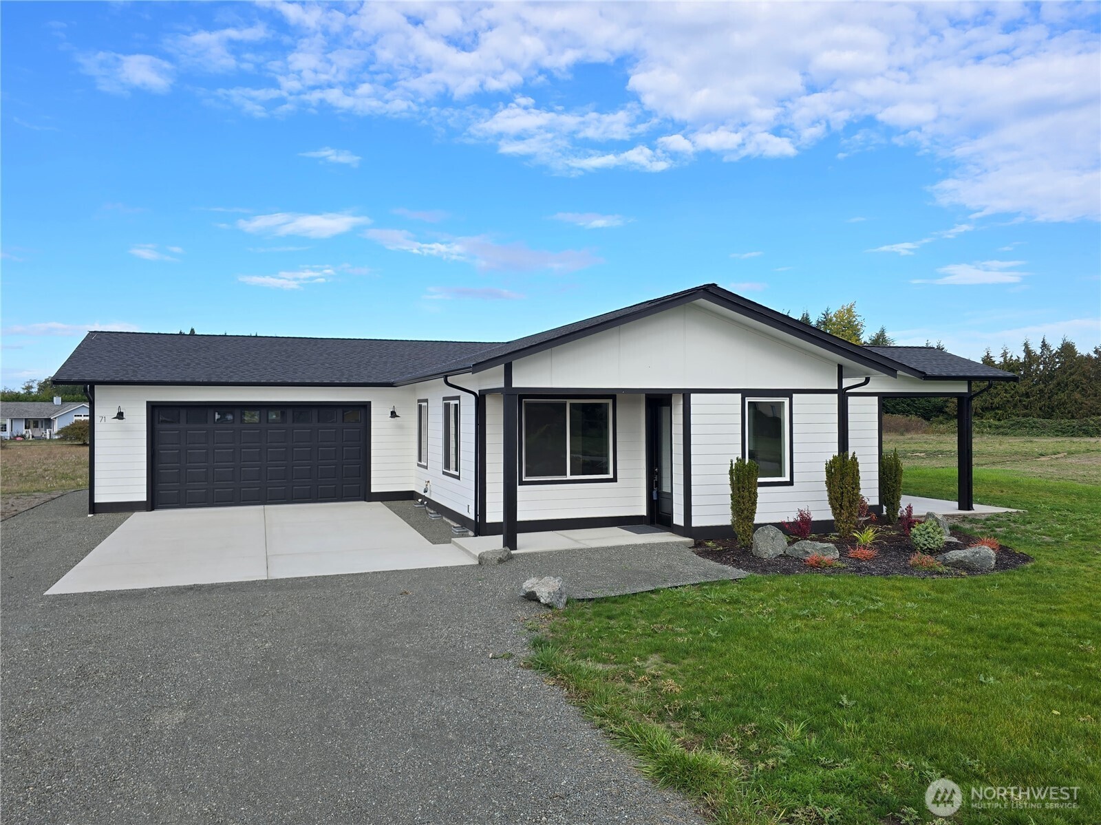 71 Falconcrest Court